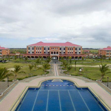 Golden Peacock Resort Hotel Бейра Экстерьер фото