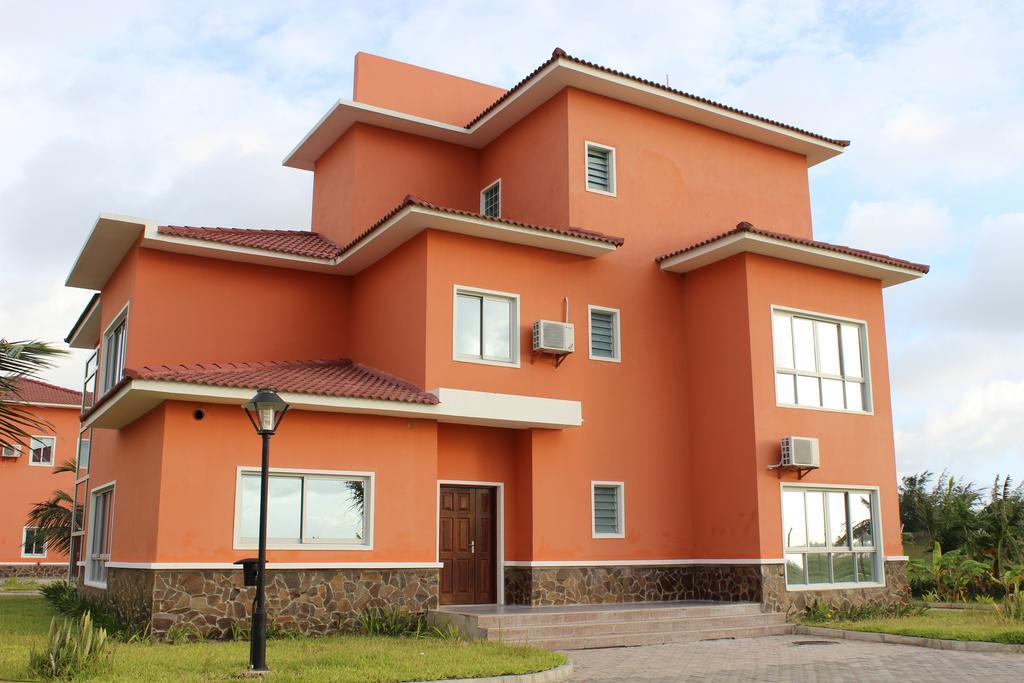 Golden Peacock Resort Hotel Бейра Номер фото