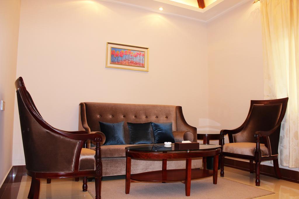 Golden Peacock Resort Hotel Бейра Номер фото