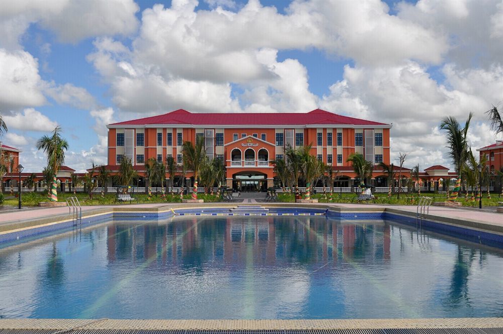 Golden Peacock Resort Hotel Бейра Экстерьер фото