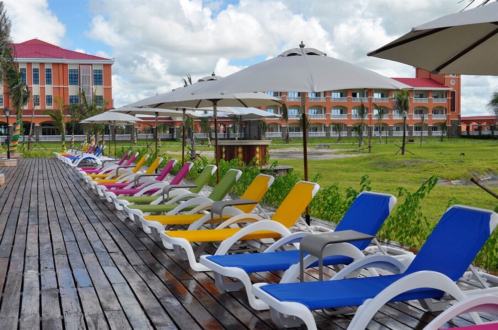 Golden Peacock Resort Hotel Бейра Экстерьер фото