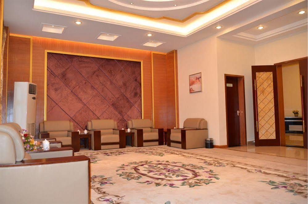 Golden Peacock Resort Hotel Бейра Экстерьер фото