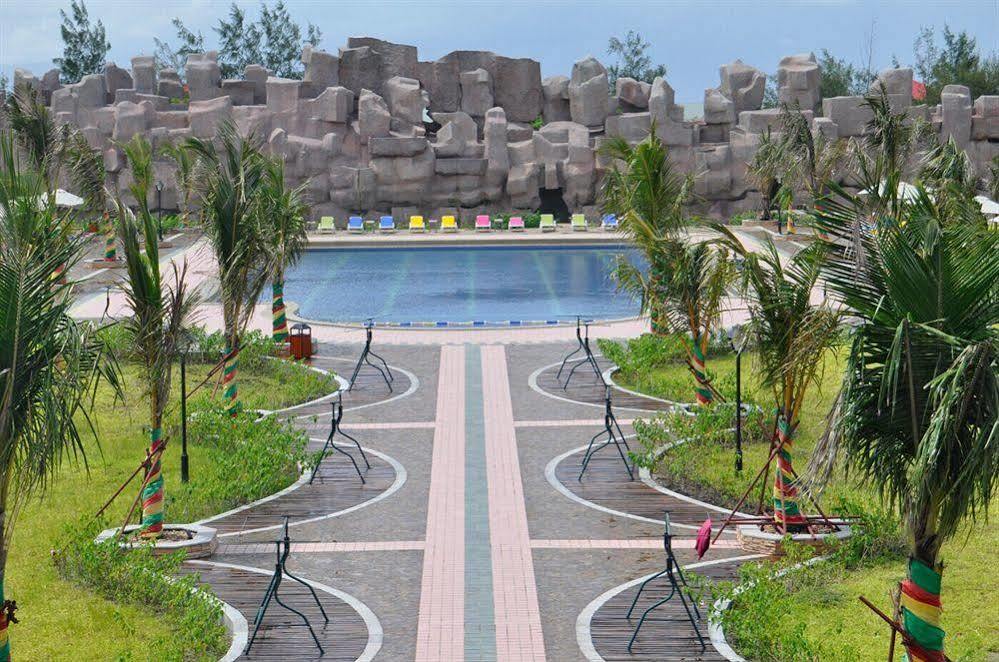 Golden Peacock Resort Hotel Бейра Экстерьер фото