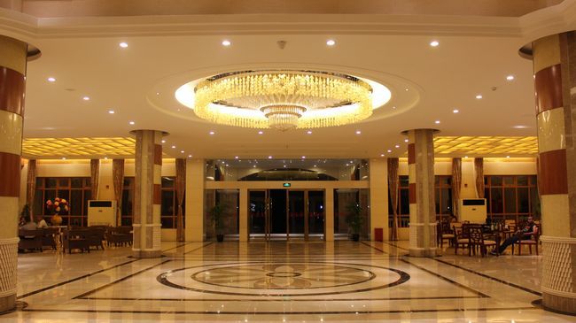 Golden Peacock Resort Hotel Бейра Интерьер фото