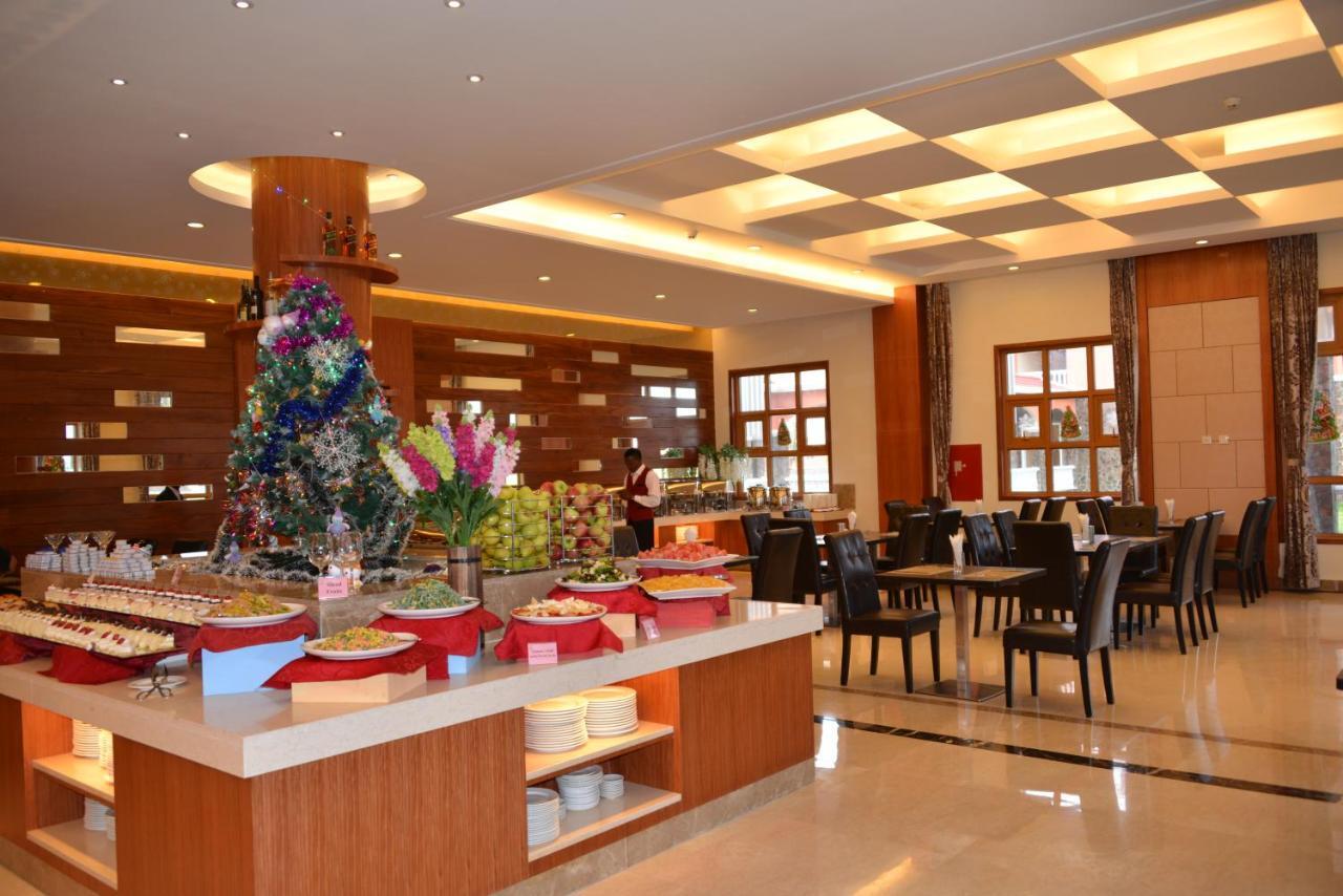 Golden Peacock Resort Hotel Бейра Экстерьер фото